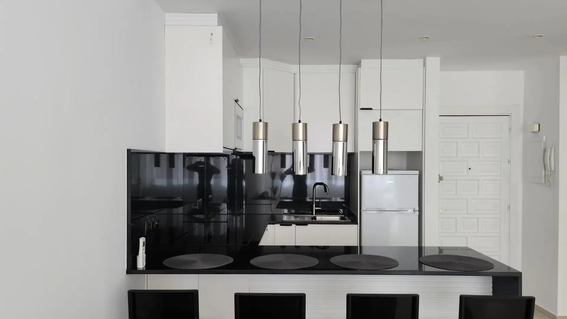 Apartamentos San Antonio توريمولينوس
